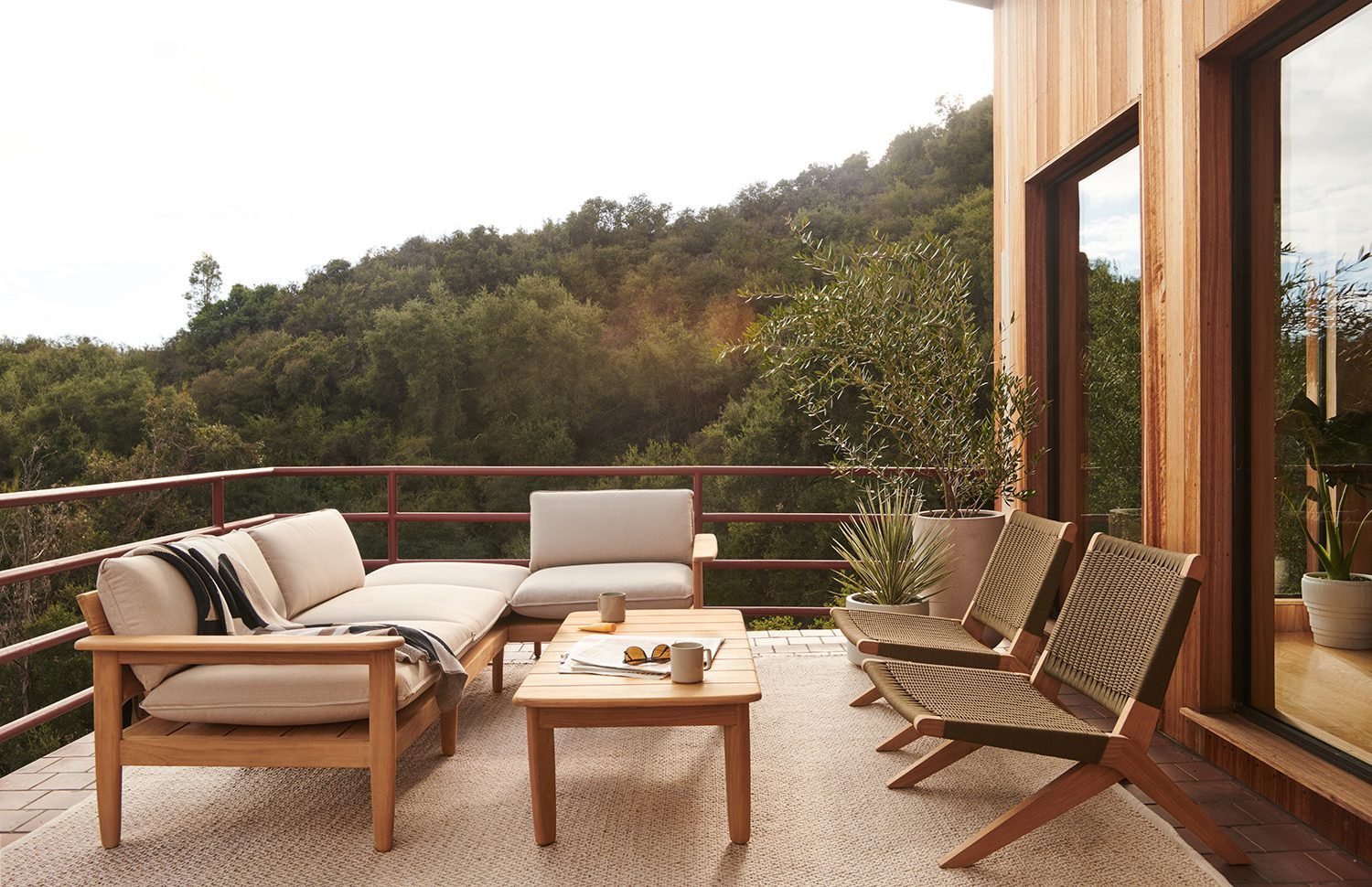 Burrow_LA_36232_RT-1500x970