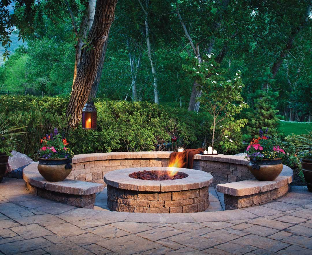 belgard-patio-firepit